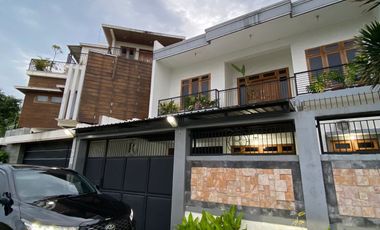 Dijual Rumah Mewah 2 Lantai Siap Huni Di Banjarsari Solo