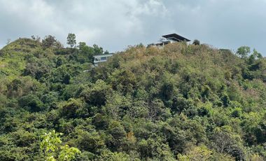 Tanah dekat pantai Selong belanak lombok. Cocok untuk villa