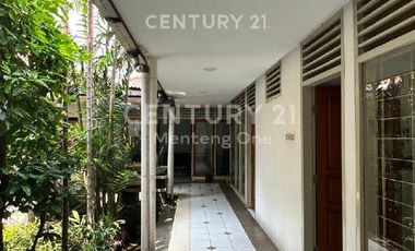 Rumah Kantor Luas Strategis Area Menteng.