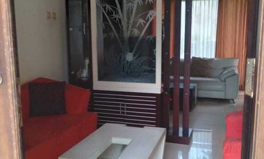 Rumah Full Furnish Siap Huni Dalam Perum Lokasi Dekat Hyatt Dan Alana