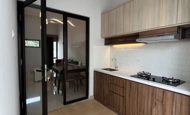 RUMAH 2 LANTAI LOKASI STRATEGIS DI SAWANGAN DEPOK FREE PPN DAN CANOPY