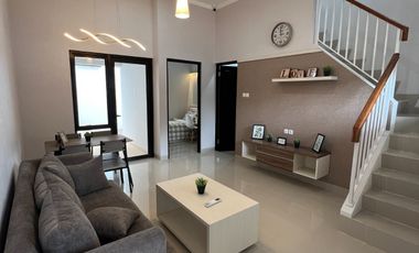 RUMAH 2 LANTAI LOKASI STRATEGIS DI SAWANGAN DEPOK FREE PPN DAN CANOPY
