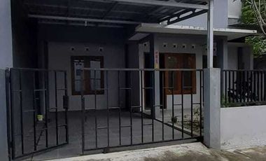 Rumah Murah Cocok Hunian Dan Kantor Area Seturan Dekat Upn Dan Ykpn
