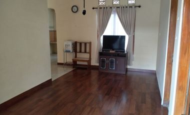 Rumah Cantik Nyaman 108m² Perumahan Utara Solo