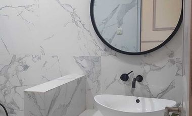 Rumah 2 Lantai Hook Bisa Untuk Kantor di Pondok Bambu Jakarta Timur