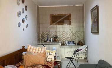 RUMAH NYAMAN 3 LANTAI SIAP HUNI SEMI FURNISHED SAYAP GEGERKALONG