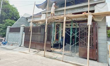 Rumah Baru Klasik Mewah 1 Lt di Sumber Solo Kota