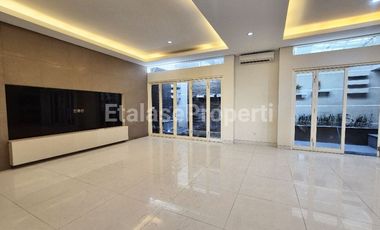 Disewakan Rumah Bagus Araya Tahap 1