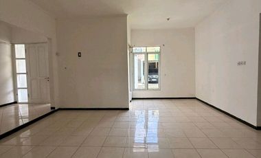 Rumah Hunian di Sayap Jalan Pesantren, Cimahi Ref.04896