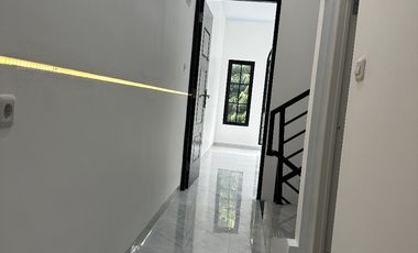 Hunian Ekslusif Brand New 3 Lantai Tanjung Duren Barat Jakarta Barat