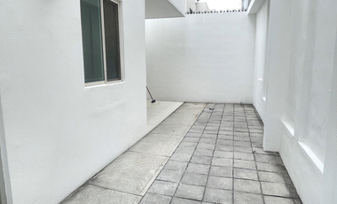 En Privada Casa en Renta Cumbres Elite