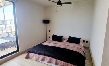 Casa en Venta de 3 Habitaciones, Alberca y Amenidades con Seguridad 24hrs