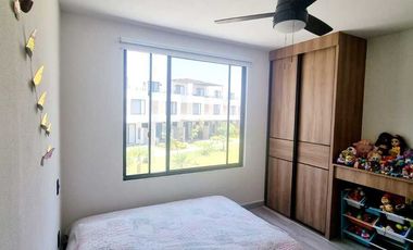 Casa en Venta de 3 Habitaciones, Alberca y Amenidades con Seguridad 24hrs