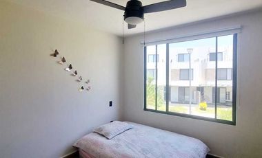 Casa en Venta de 3 Habitaciones, Alberca y Amenidades con Seguridad 24hrs