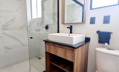 Casa en Venta de 3 Habitaciones, Alberca y Amenidades con Seguridad 24hrs