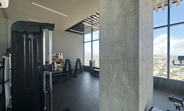 Monterrey centro por Santa Lucía