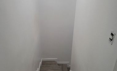 RENTA | DEPTO DE 2 NIVELES, COL. VISTA ENCANTADA