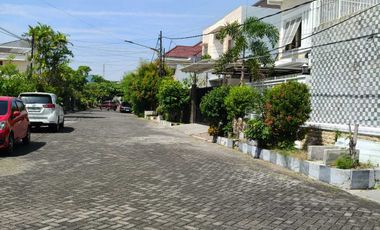 MANYAR TIRTOMOYO SIAP HUNI DKT LOKASI STRATEGIS TENGAH KOTA