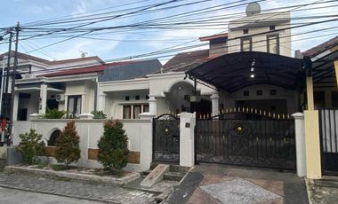 Dijual Rumah luas Pinggir Jalan di Harapan Baru Regency, Bekasi