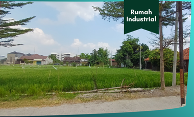 Rumah 2 Lt Industrial SHM, 10 Menit Kampus Unisri Solo