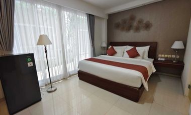 hotel baru di seminyak kuta,lokasi strategis,dkt sunset road
