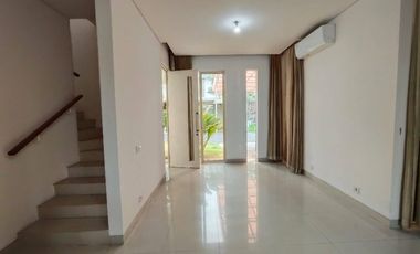 Murah Pakuwon indah Smei furnish dekat citraland wiyung