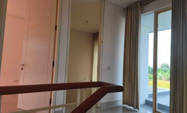 Murah Pakuwon indah Smei furnish dekat citraland wiyung