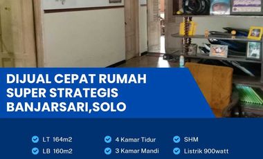 Dijual Rumah Siap Huni,Strategis Banjarsari,Solo Luas 164m2