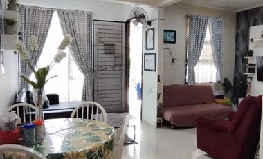 Rumah full renov 2 lantai dekat kota wisata dijual murah