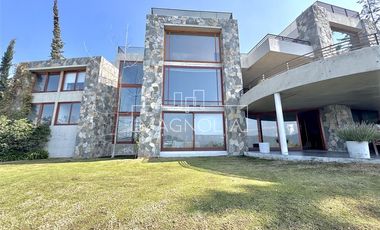 Casa en Arriendo en ESPECTACULAR MEDITERRANEA EN PUNTA DE AGUILA