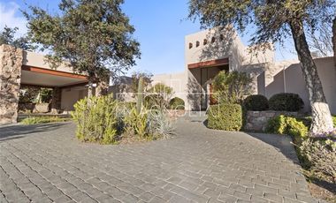 Casa en Arriendo en PADRE SERGIO CORREA