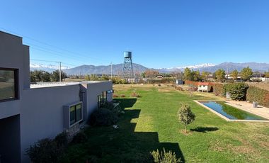 CASA COMERCIAL EN ARRIENDO 6D 4B