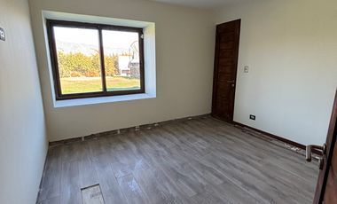 CASA COMERCIAL EN ARRIENDO 6D 4B