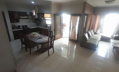 Dijual Cepat Rumah dan Ruang Usaha Lokasi Strategis di Mainroad Kolmas