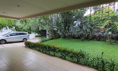 Disewakan Cepat Rumah Bagus Semi Furnished Di Kemang, Jakarta Selatan