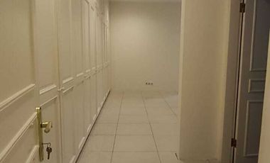 Disewakan Cepat Rumah Bagus Semi Furnished Di Kemang, Jakarta Selatan