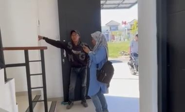 Rumah 2 Lantai Murah di La Diva Greenhill Menganti free biaya-biaya!