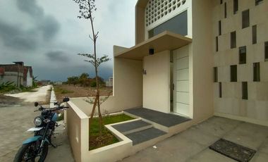 The Courtyard Residence, Hunian Idaman Dekat Terminal Benowo, Gresik