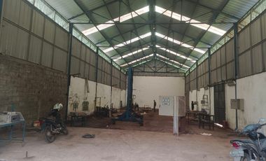 Di jual tanah ada bangunan di bantaran gebang narogong bekasi