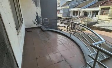 Rumah Murah 2 Lt Full Furnished di Komplek Sunter, Jakarta Utara