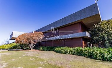 Casa en Arriendo en ESPECTACULAR DEL ARQUITECTO CHRISTIAN DE GROOTE