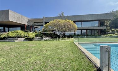 Casa en Arriendo en ESPECTACULAR DEL ARQUITECTO CHRISTIAN DE GROOTE