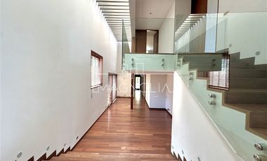 Casa en Arriendo en ESPECTACULAR DEL ARQUITECTO CHRISTIAN DE GROOTE