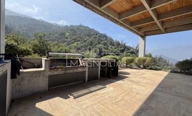 Casa en Arriendo en ESPECTACULAR DEL ARQUITECTO CHRISTIAN DE GROOTE