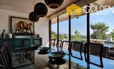 Casa en Arriendo en Valle Escondido