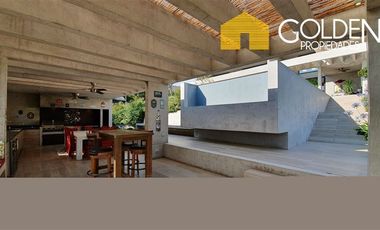 Casa en Arriendo en Valle Escondido