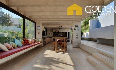 Casa en Arriendo en Valle Escondido