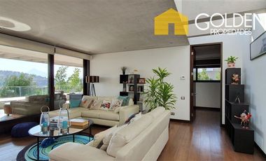 Casa en Arriendo en Valle Escondido