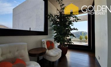 Casa en Arriendo en Valle Escondido