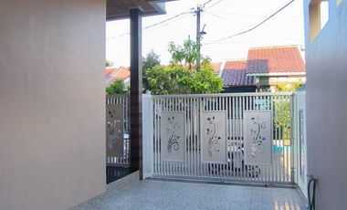 Rumah 2 lantai (brand new) simprug di poris, cluster, bebas banjir